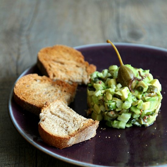 Avocado and wakame tartar