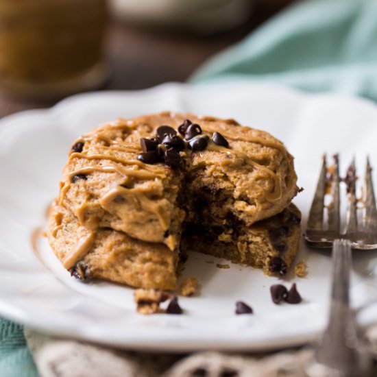 Peanut Chocolate Protein Pancakes