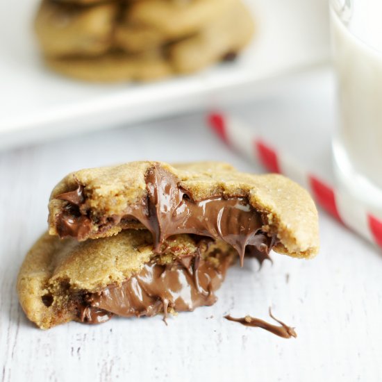 Nutella Stuffed Chocolate Chip Cookie