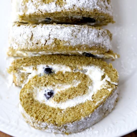 Matcha Roll Cake with Blueberries