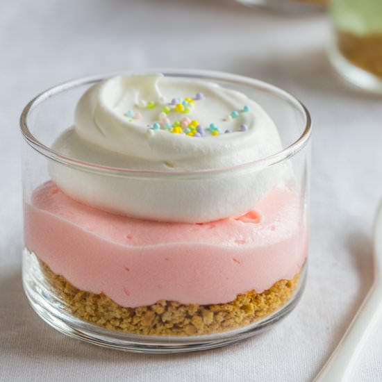 No Bake Marshmallow Cheesecakes