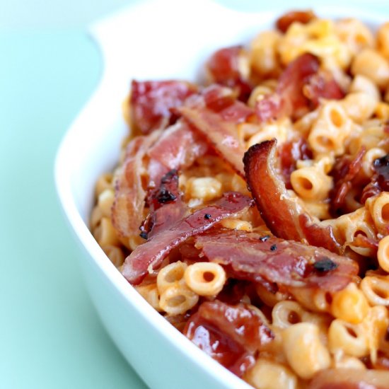 Jack Daniels Bacon Mac and Cheese