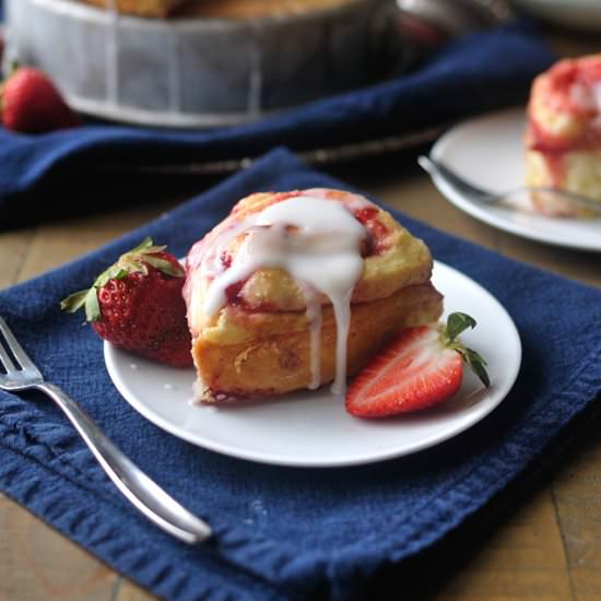 Strawberry Buttermilk Rolls