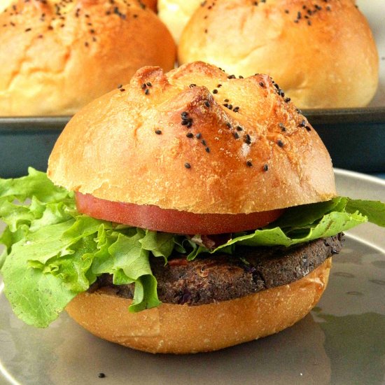 Kummelweck Sandwich Rolls