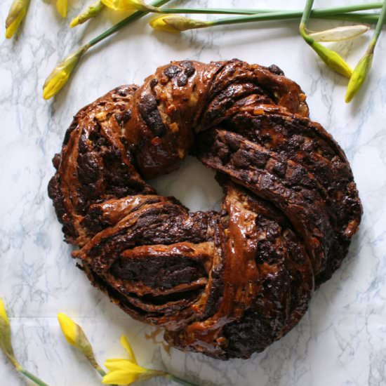 Spiced chocolate Easter bread