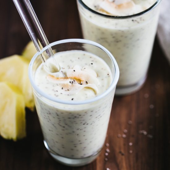 Pineapple Coconut Chia Shakes