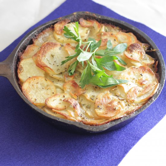 Cast iron roasted potatoes