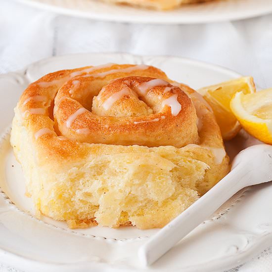 Lemon Breakfast Rolls