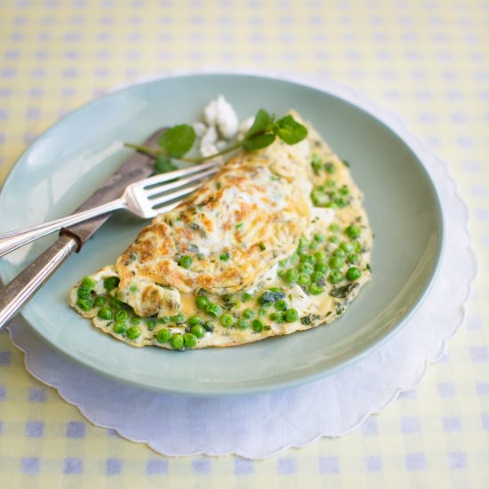 Pea and mint omelette with feta