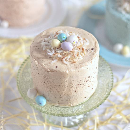 Mini Vanilla Makt Speckled Egg Cake