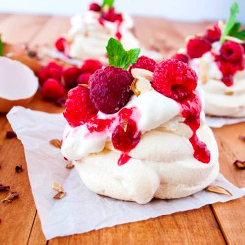 Mini Raspberry Pavlova