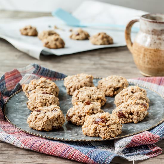 Banana & Date Oatmeal Cookies