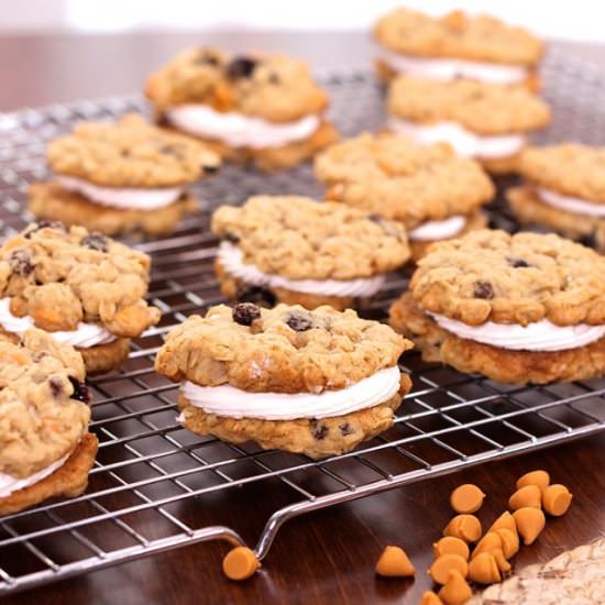 Oatmeal Butterscotch Whoopie Pies