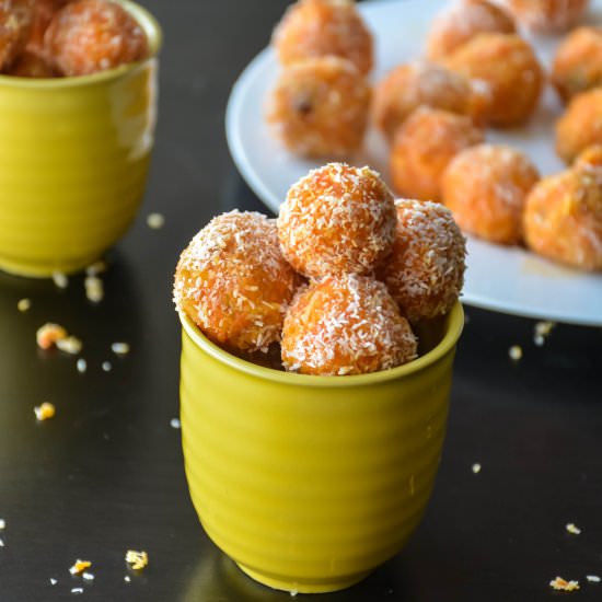 Carrot Coconut Truffles/ Ladoo