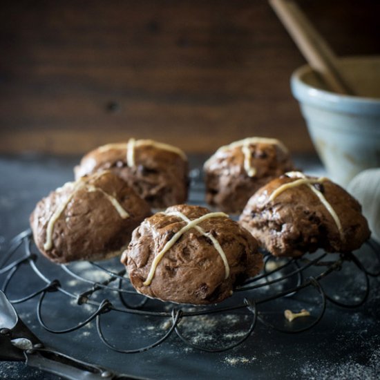 Chocolate Chip Hot Cross Buns