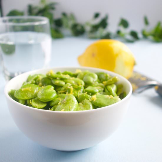 Fava beans with lemon and butter