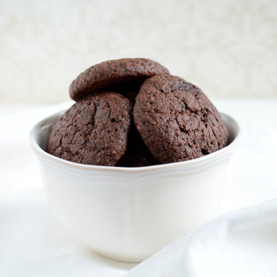 Vegan double chocolate cookies