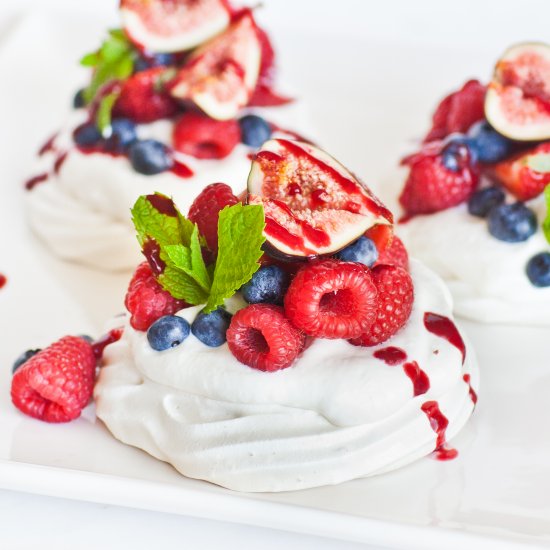 Mini Fruit Pavlovas