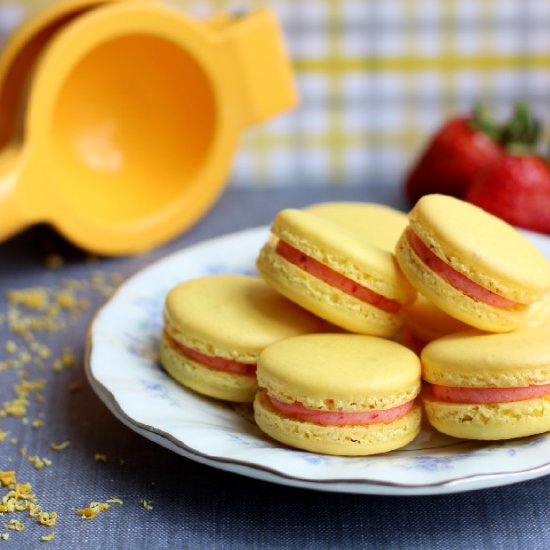 Strawberry Lemonade Macarons