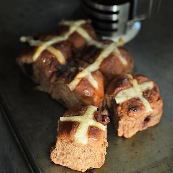 Chocolate Hot Cross Buns