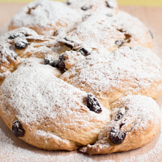 Dried Cranberries Sweet Bread