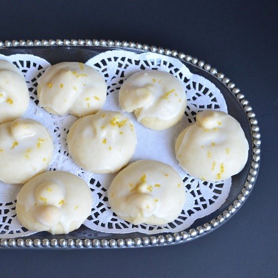 Italian Lemon Knot Cookies