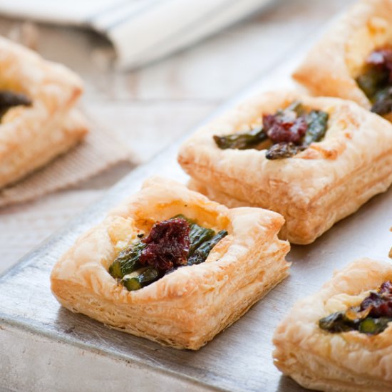 Feta Puff Pastry with Asparagus