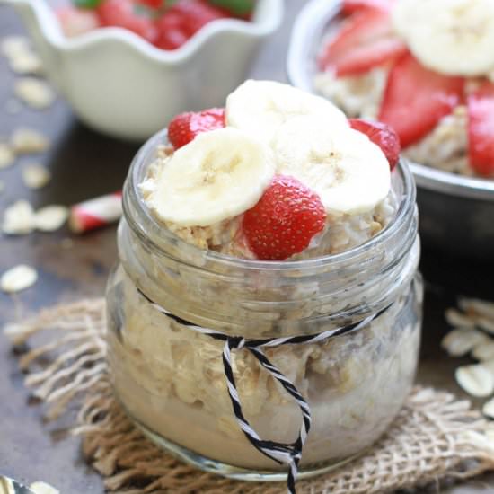 Strawberry & Banana Overnight Oats