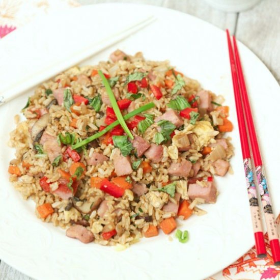 Pepper Fried Brown Rice with Ham