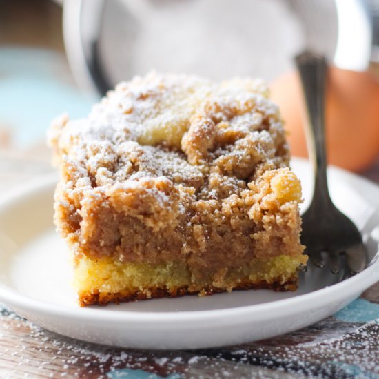 Yogurt New York Style Crumb Cake