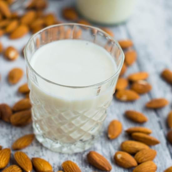 Homemade Almond Milk