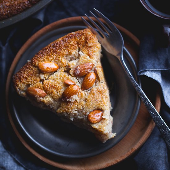 Semolina Almond Cake