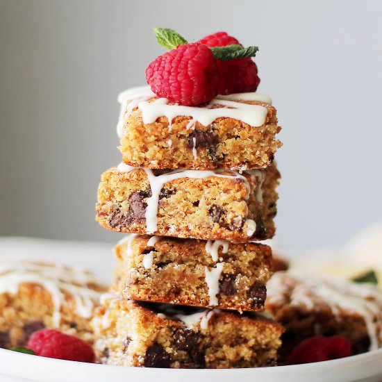 Chocolate Peanut Butter Blondies