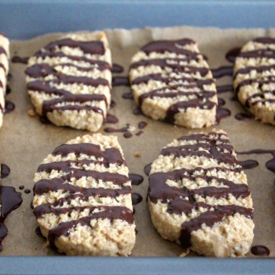 Oat Shortbread Chocolate Drizzle