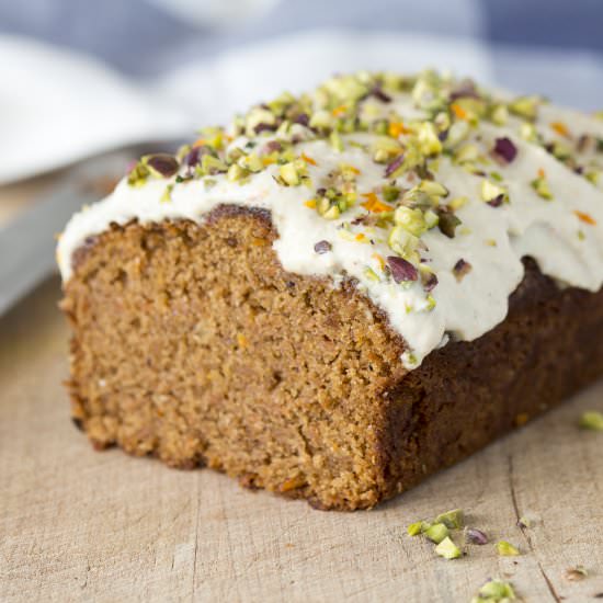 Moist Vegan Carrot Cake