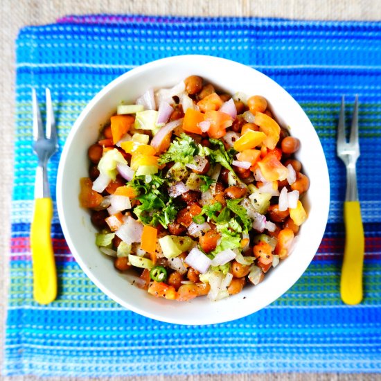 Black Chickpeas Salad