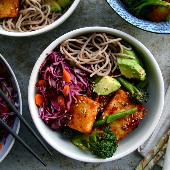 Tofu and Broccoli Stir-Fry