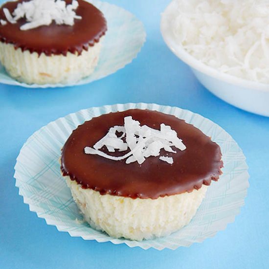 Mini Coconut Vanilla Cheesecakes