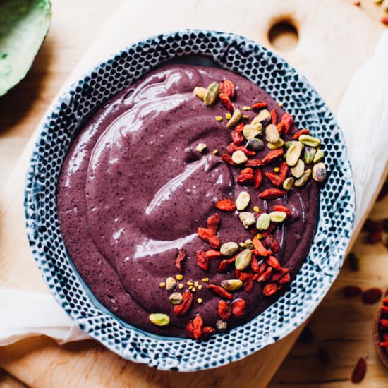 Yoga Recovery Smoothie Bowl