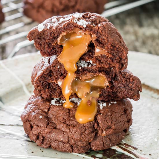 Salted Rolo and Nutella Cookies