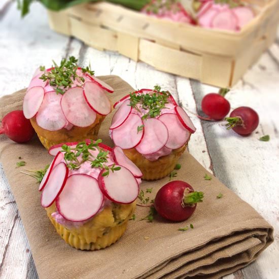 Wild Garlic Muffins with Radish