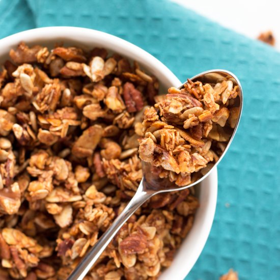 Cinnamon Nut Granola