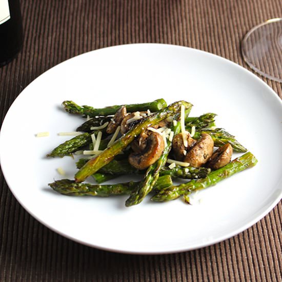 Roasted Asparagus with Mushrooms