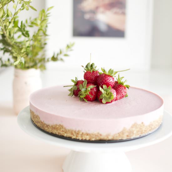 Vegan Strawberry Cheesecake