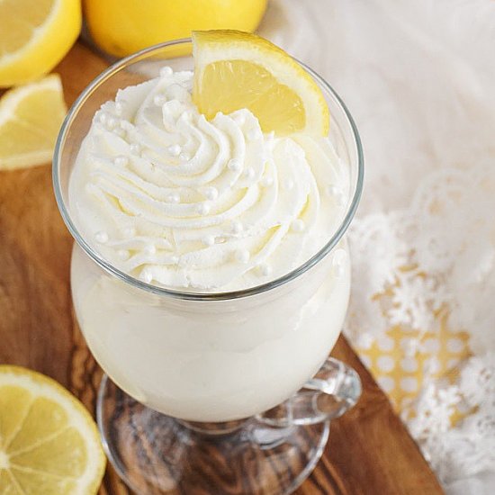 Sansa’s Lemon Cake Cocktail