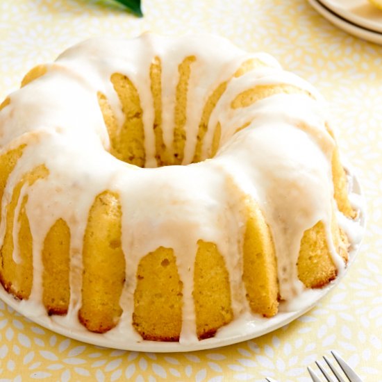 Lemon Lavender Bundt Cake