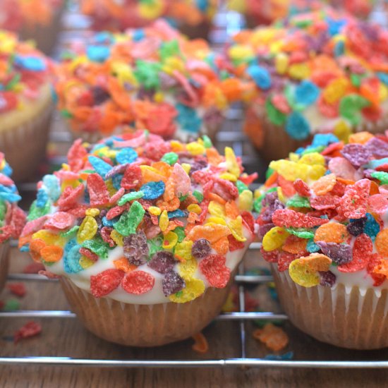 Fruity Pebbles Muffins