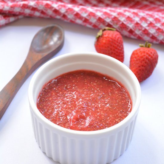 4 Ingredient Raw Strawberry Jam