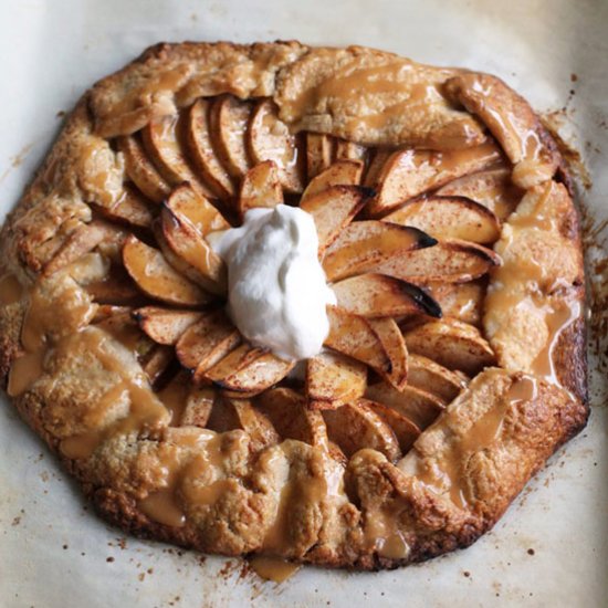 Apple and Salted Caramel Crostata