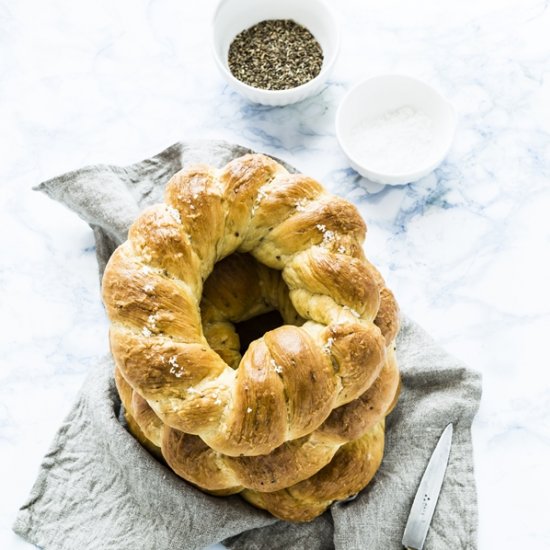 Aniseed bread